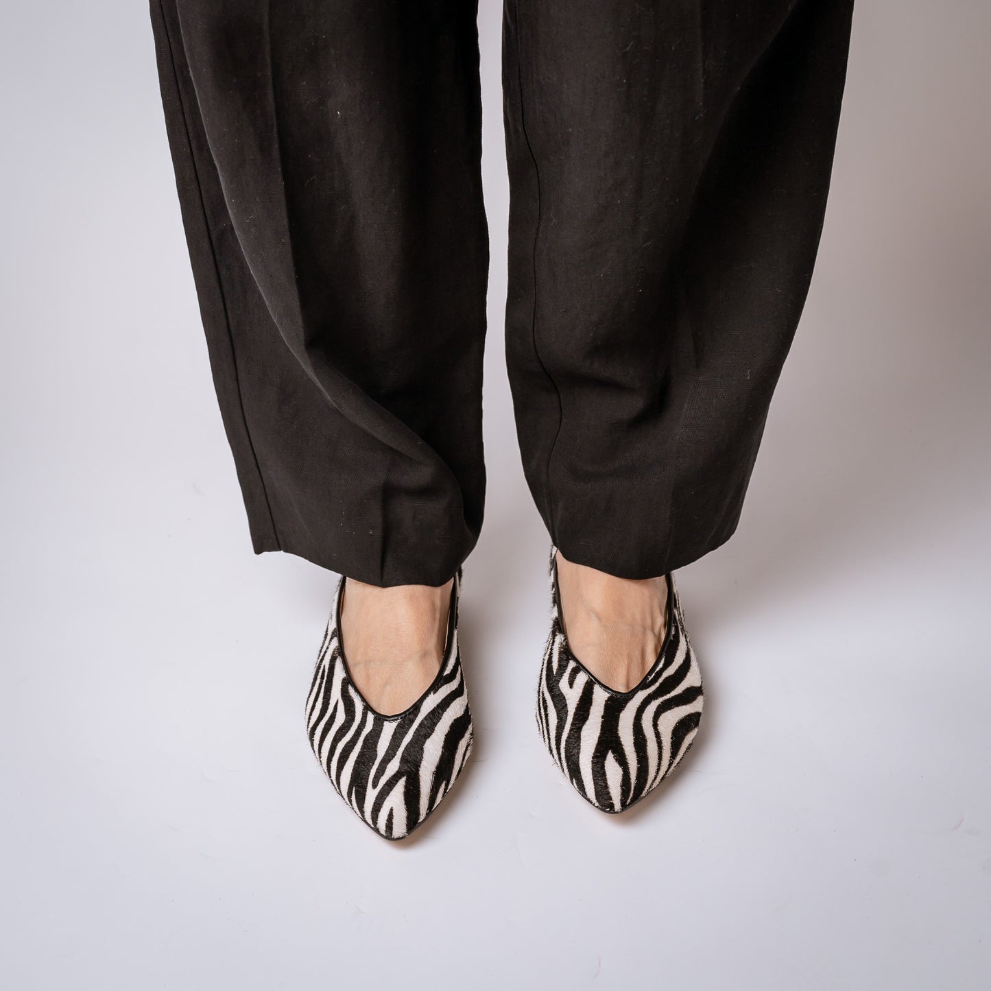 KELLY CEBRA NEGRO TIBET NEGRO