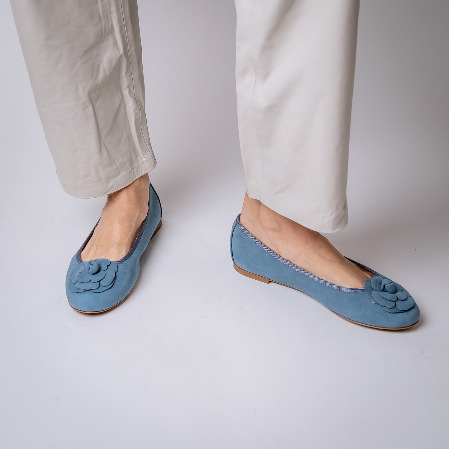 ROUND ANTE 25 v CON LYON JEANS