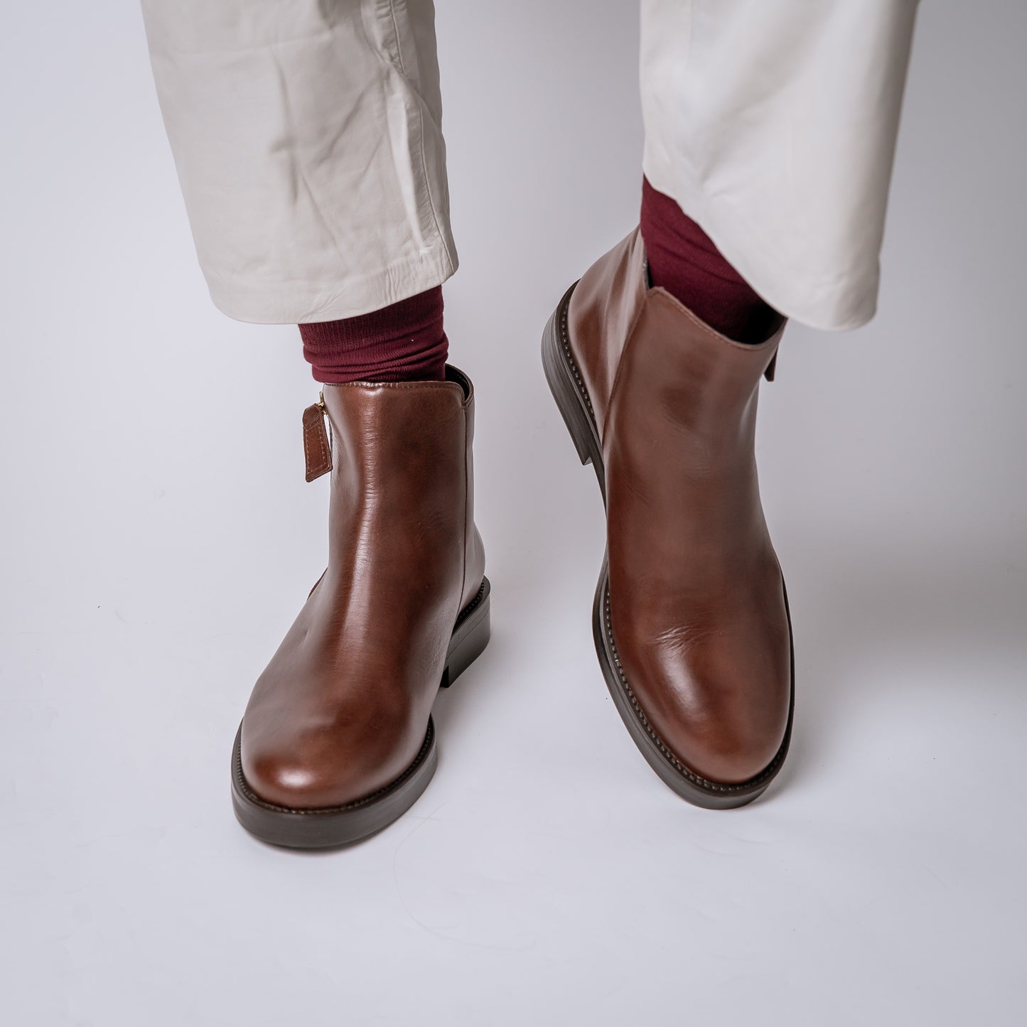 BOTIN LUSTRE 24-I CAOBA