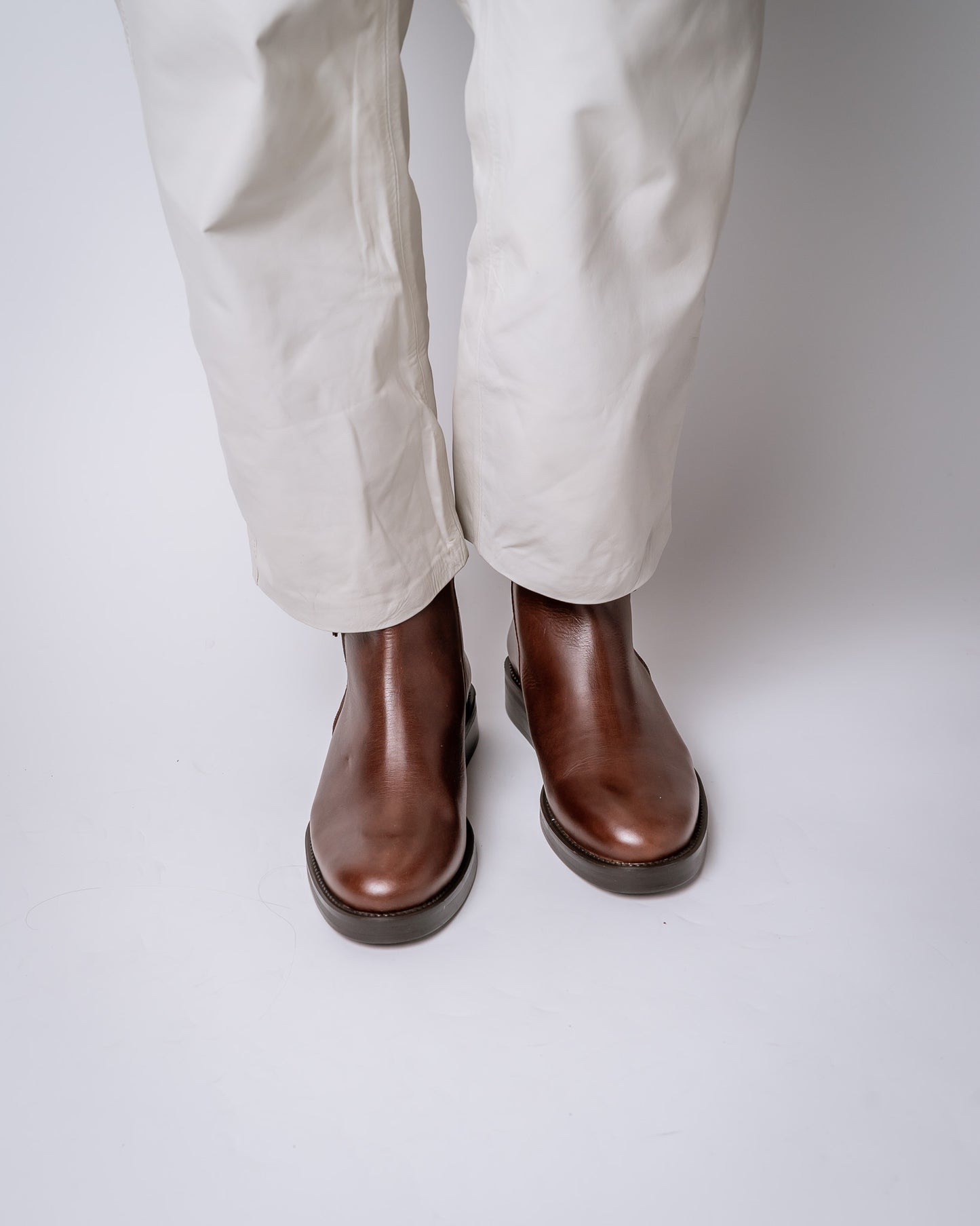 BOTIN LUSTRE 24-I CAOBA