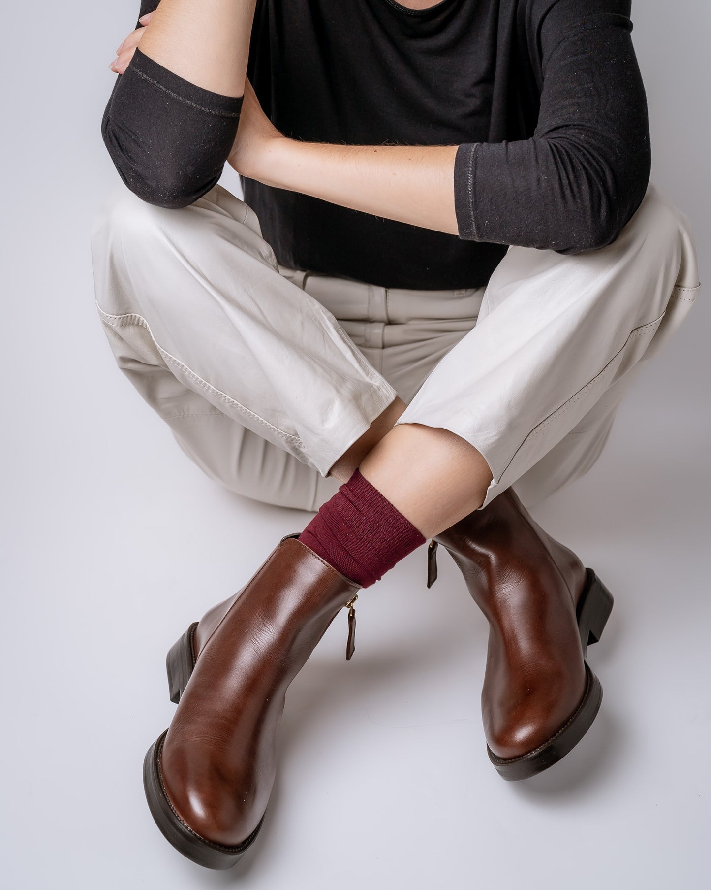 BOTIN LUSTRE 24-I CAOBA