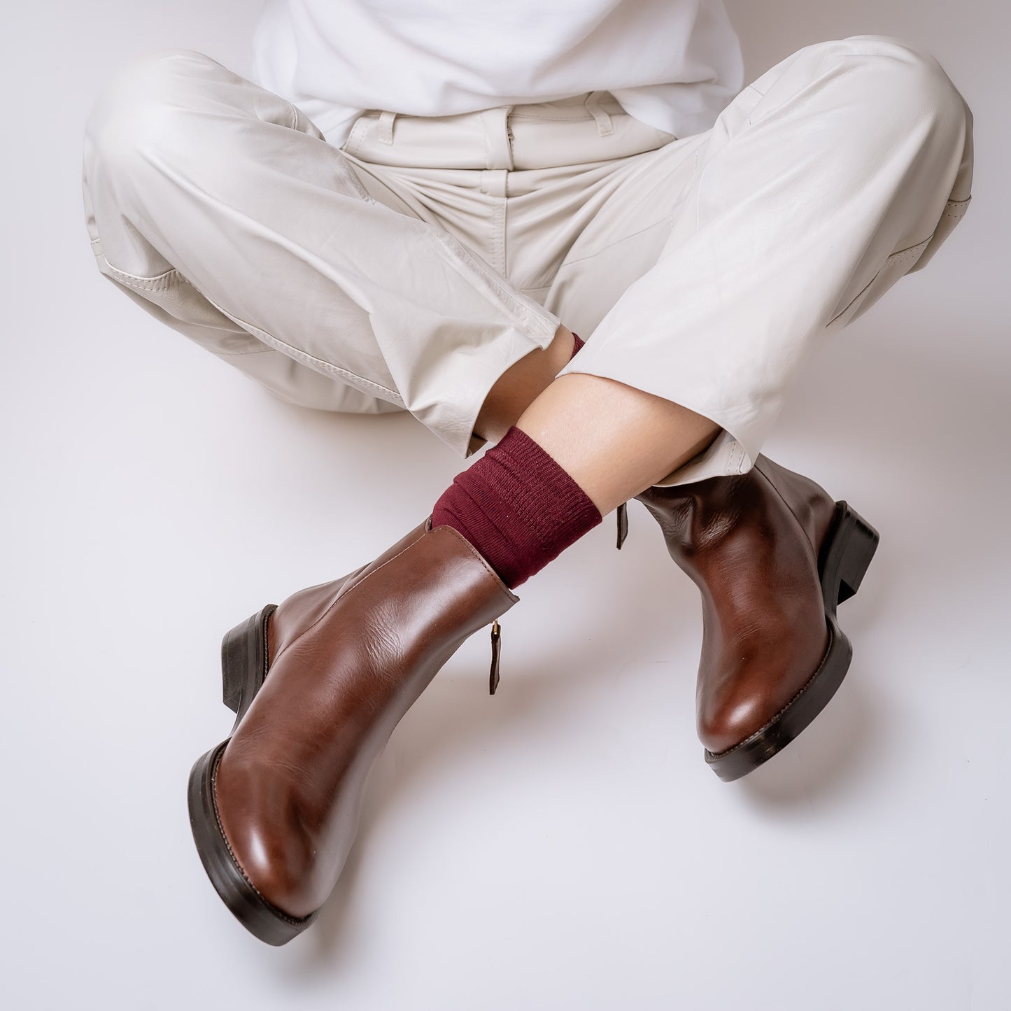 BOTIN LUSTRE 24-I CAOBA