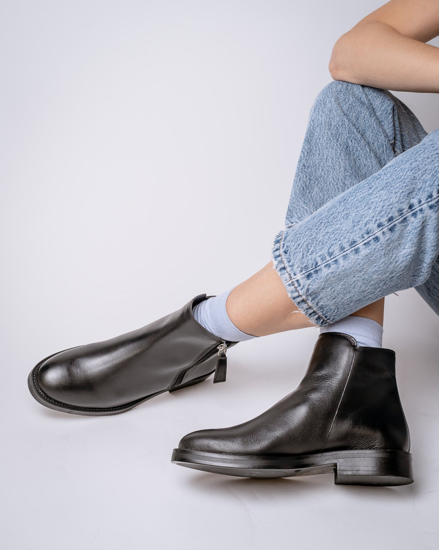 BOTIN LUSTRE 24-I NEGRO