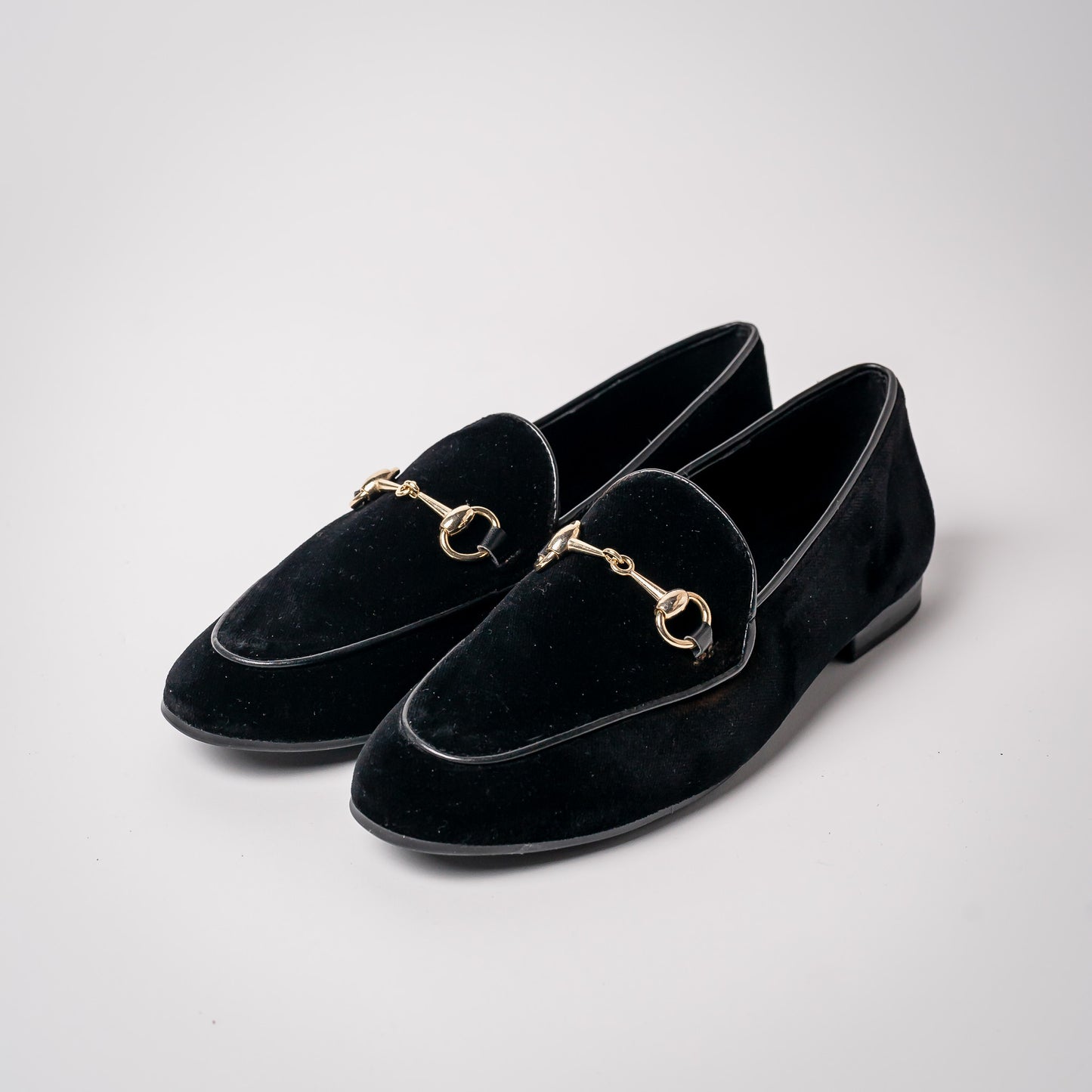 MOCASÍN TERCIOPELO 24-I NEGRO