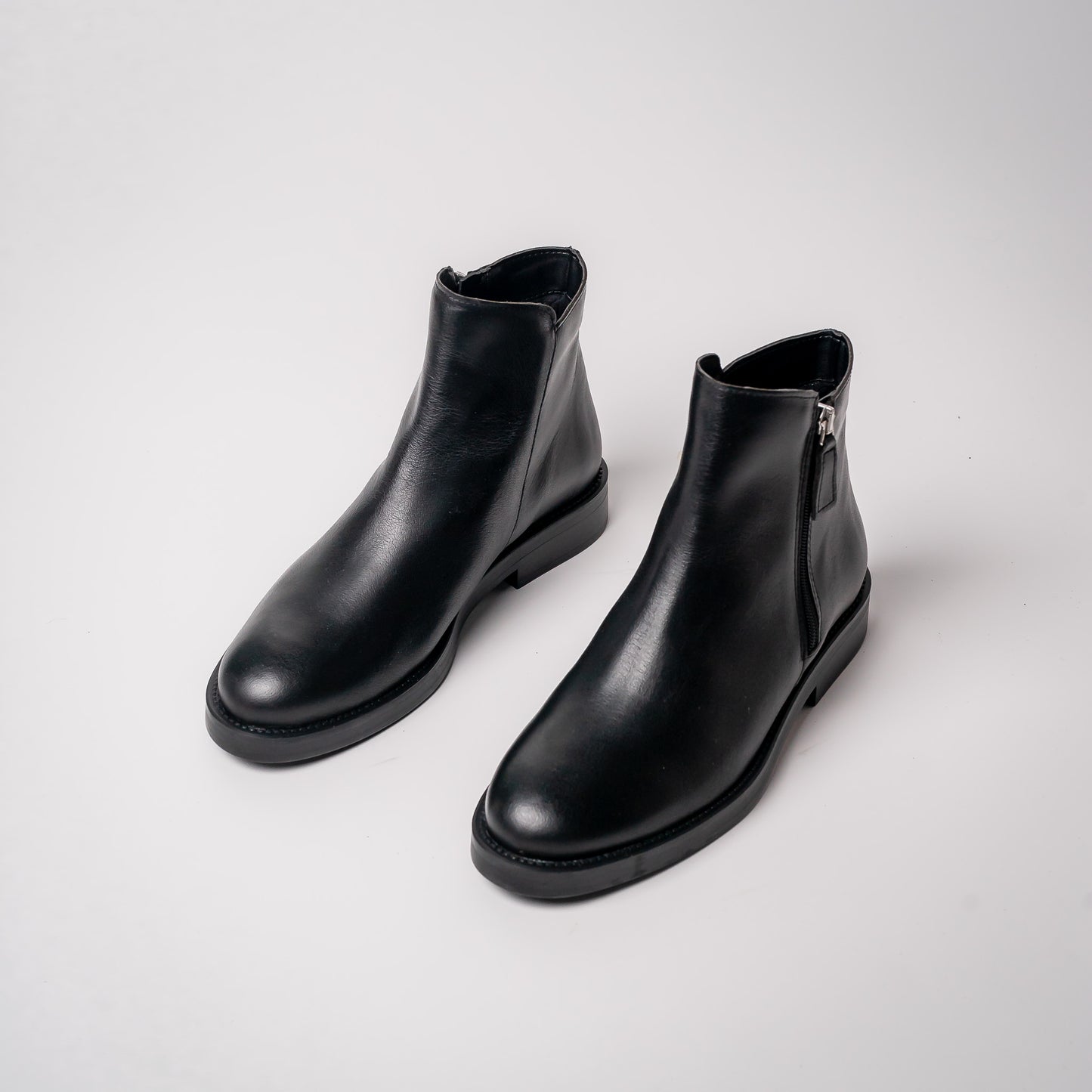 BOTIN LUSTRE 24-I NEGRO