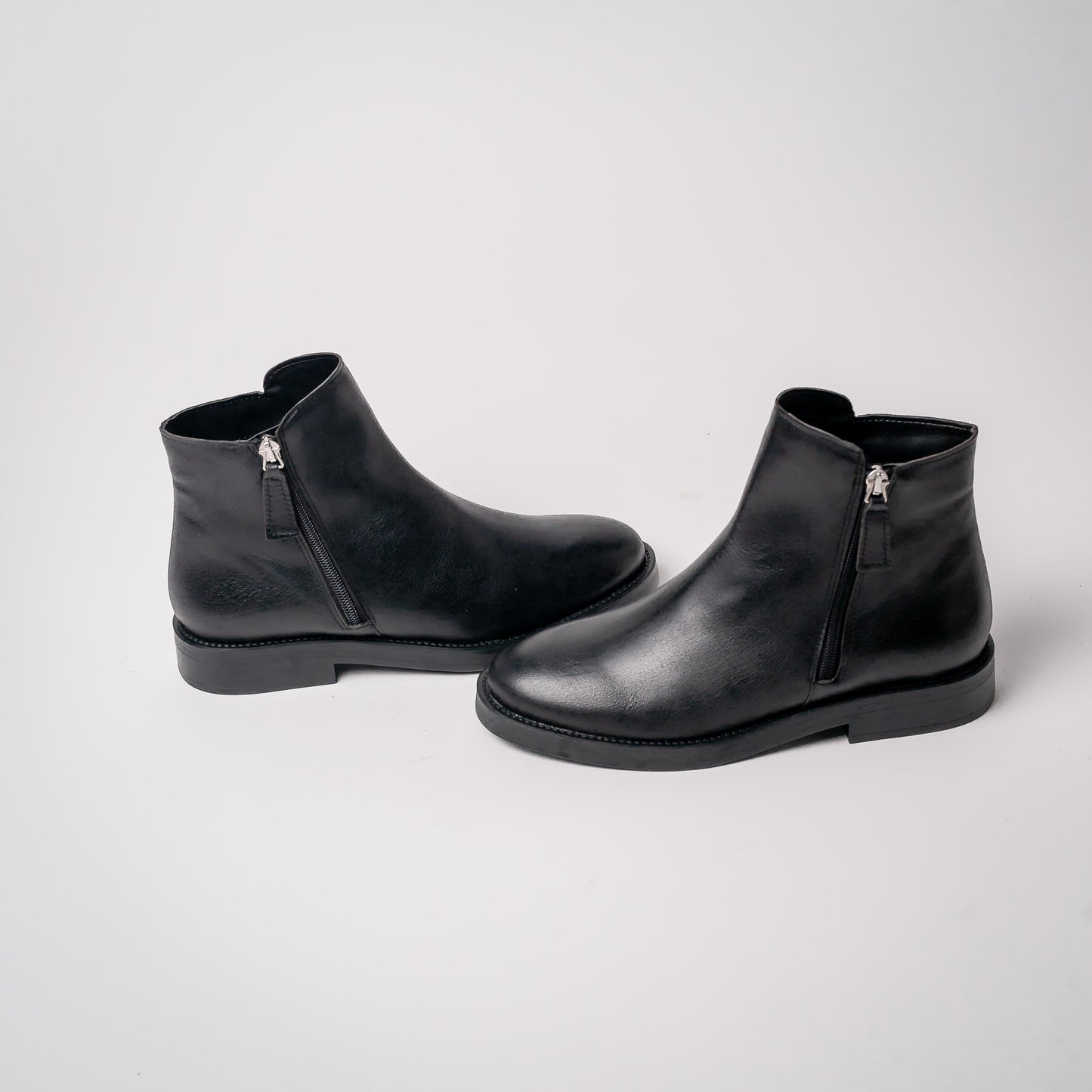 BOTIN LUSTRE 24-I NEGRO