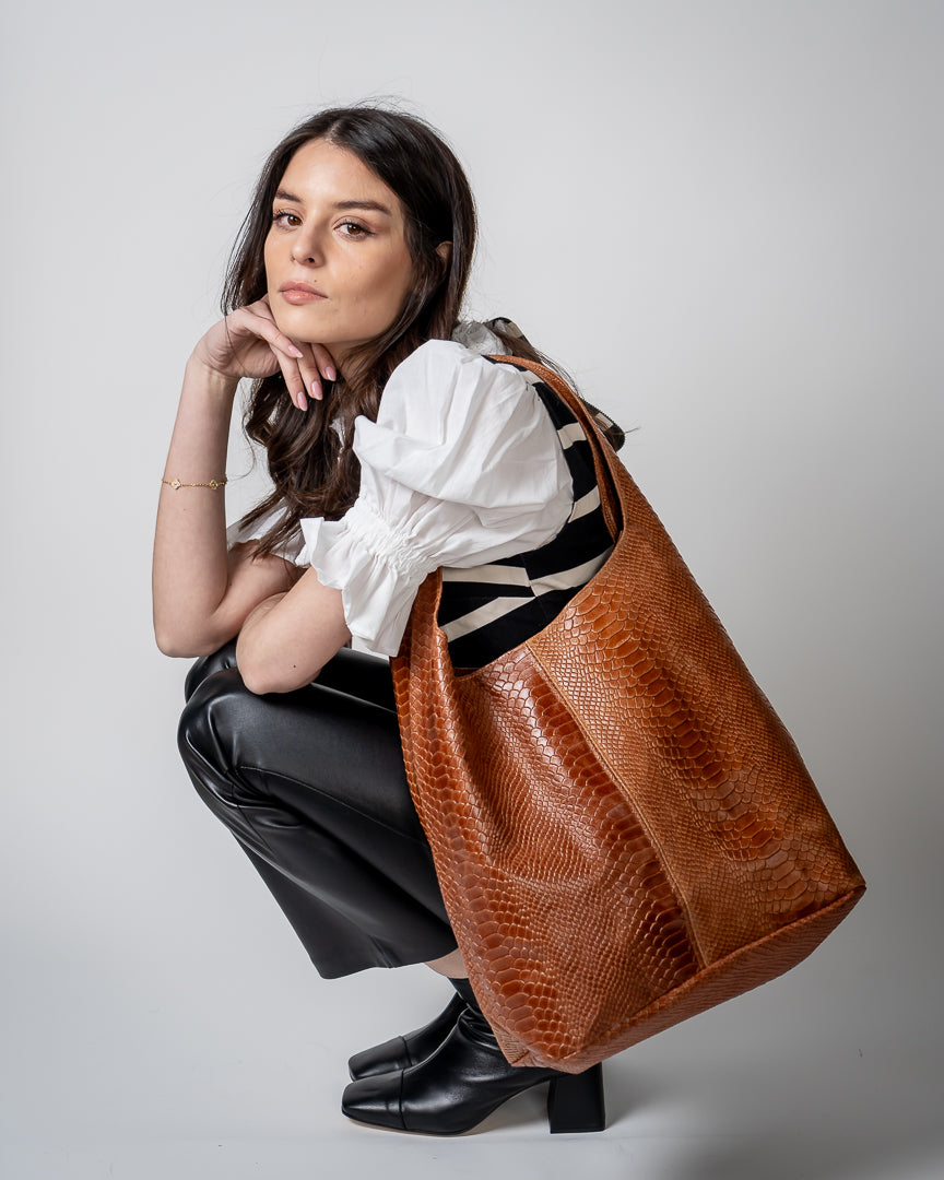 CARTERA AZUCENA CARAMEL