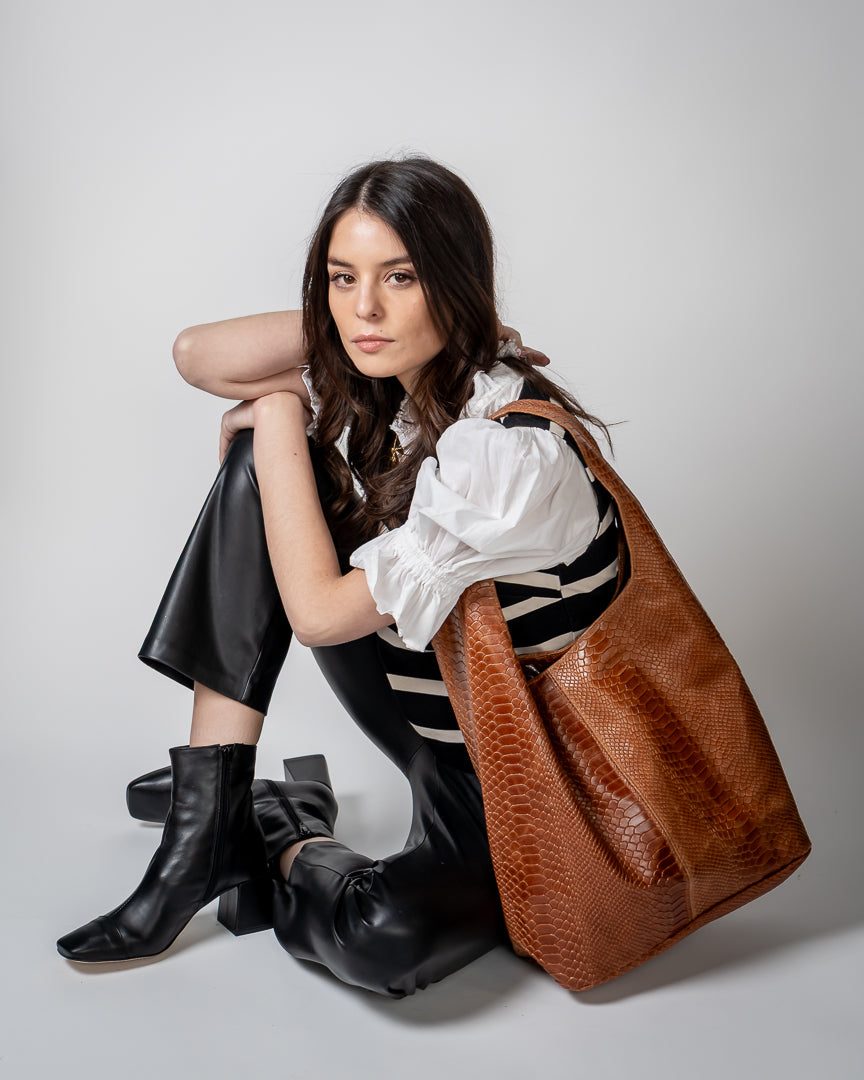CARTERA AZUCENA CARAMEL
