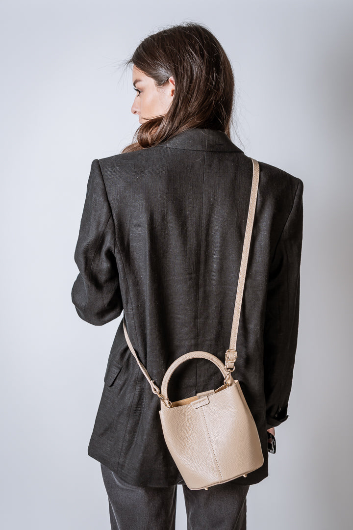 CARTERA MILA CRUDO