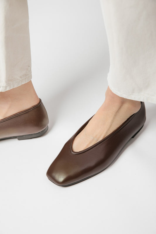 Glove Cala Chocolate