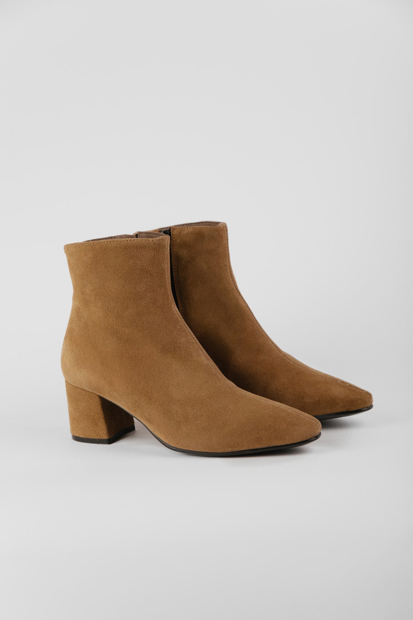 Botin Sevilla Camel