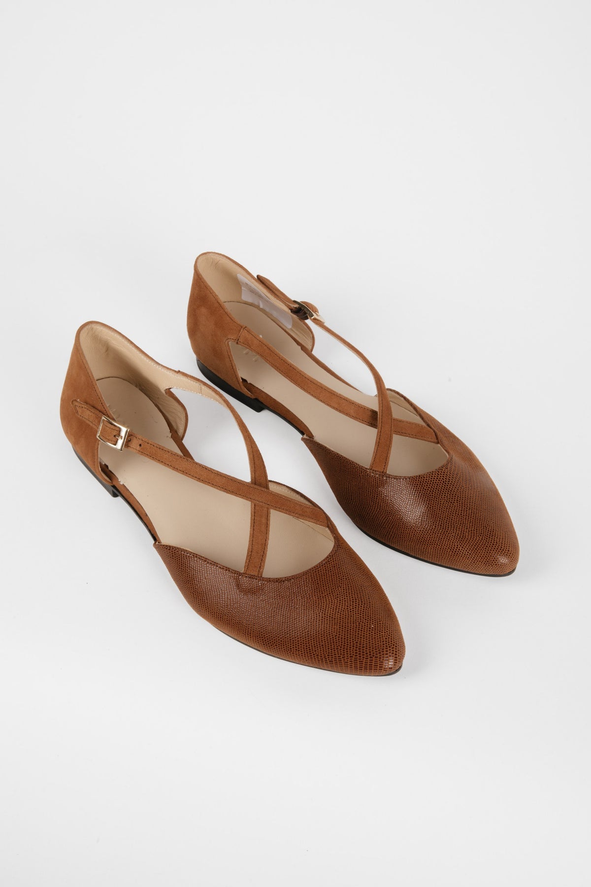 Mary Jane Sitges Camel