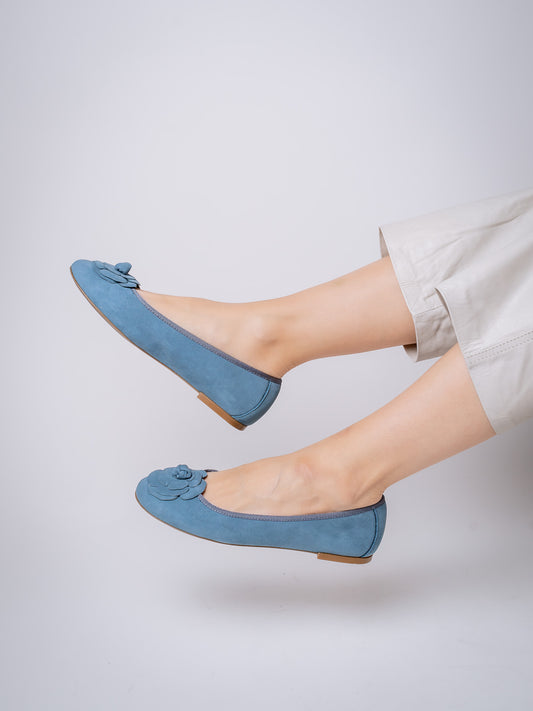 ROUND ANTE 25 v CON LYON JEANS