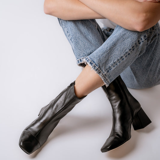 BOTA CORTA PUNTA CUADRADA BICOLOR LUSTRE 23-I NEGRO